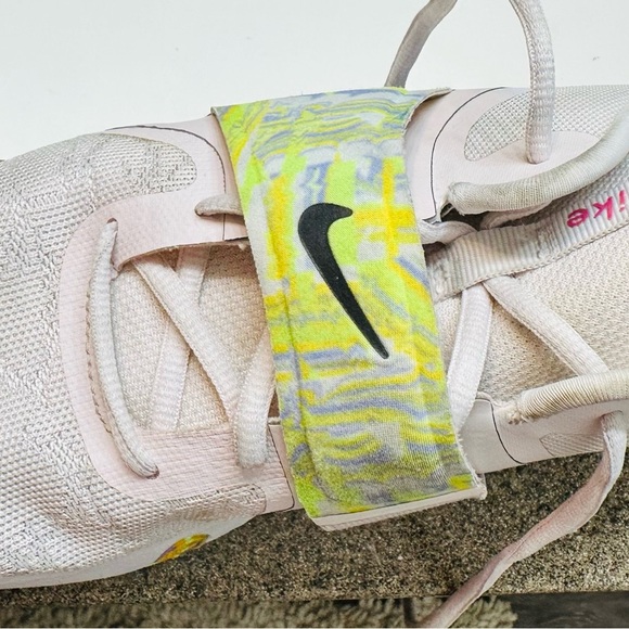 Nike Off White Women Walking Training Athletic Lace & Velcro Closure Shoes 8.5 - Picture 7 of 8